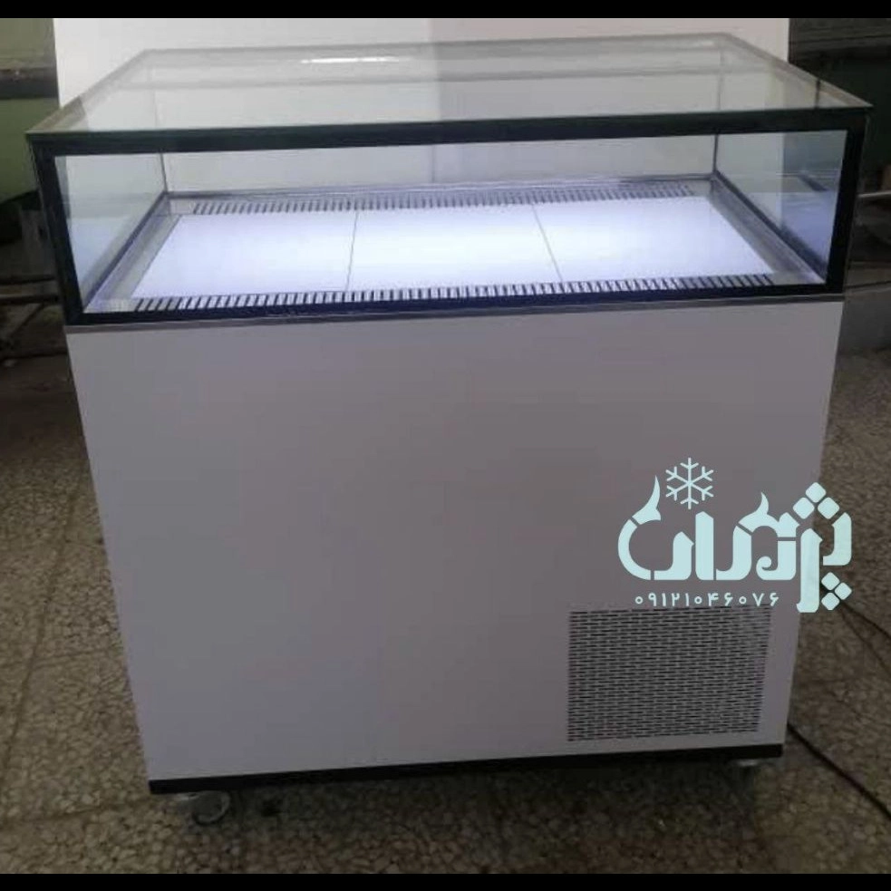 یخچال مکعبی